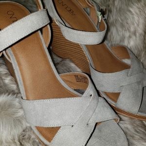 Abound Gray wedge sandals
